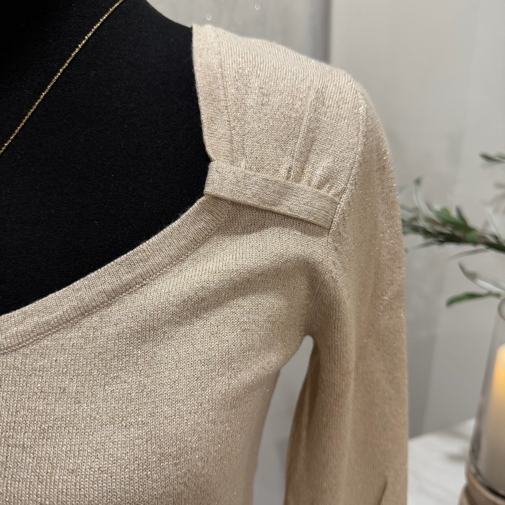 WHBM Women's Metallic Gold Shimmer Sweetheart Neck 3/4 Sleeve Knit Top Size S - Picture 4 of 6